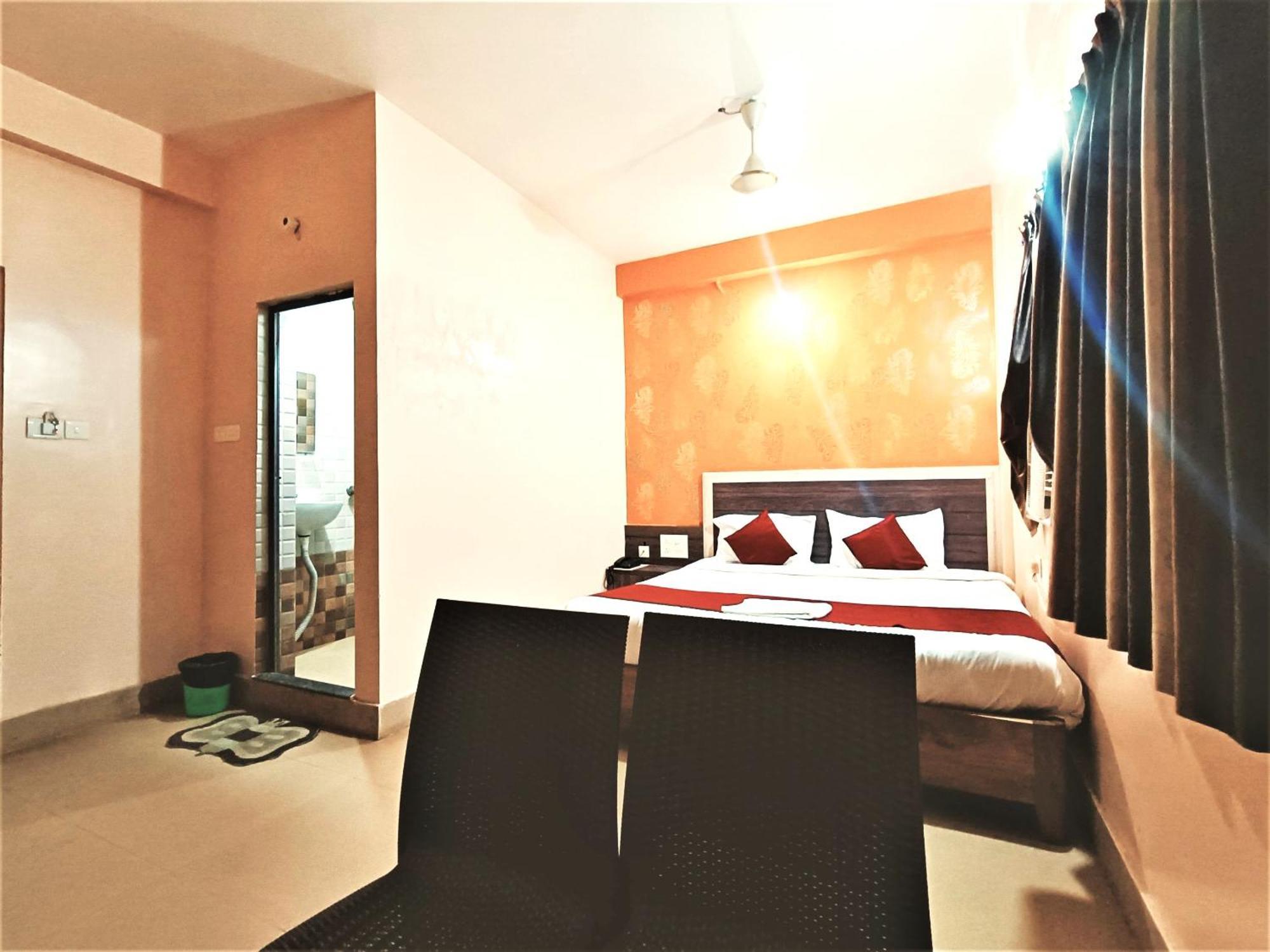 Goroomgo Krishna Residency Puri Near Sea Beach - Spacious Room With Excellent Service Awarded - Best Seller 外观 照片