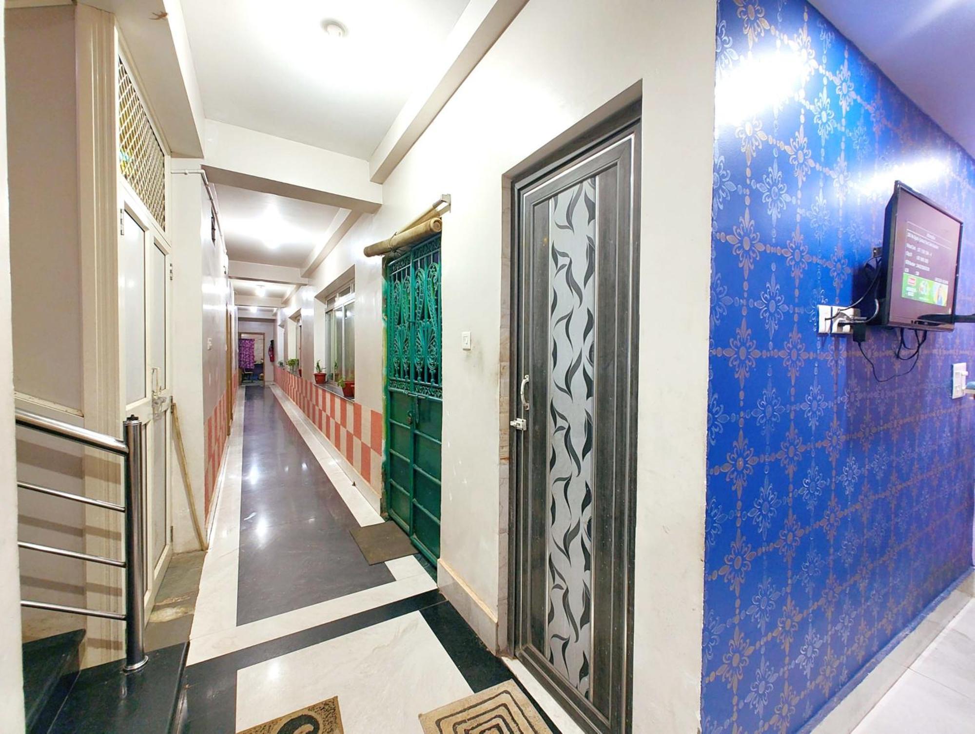 Goroomgo Krishna Residency Puri Near Sea Beach - Spacious Room With Excellent Service Awarded - Best Seller 外观 照片